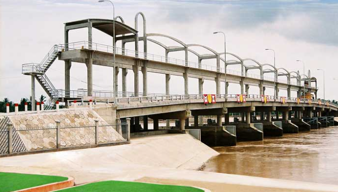 Cống Cần Chuông