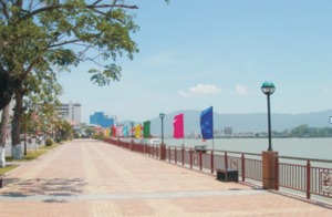 Kè bờ đông Sông Hàn
